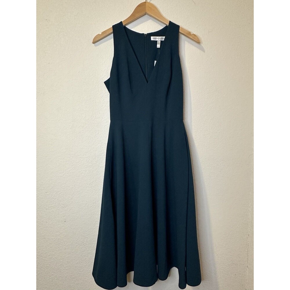Dress The Population Catalina Pine Green Fit & Flare V Neck Dress Size Small